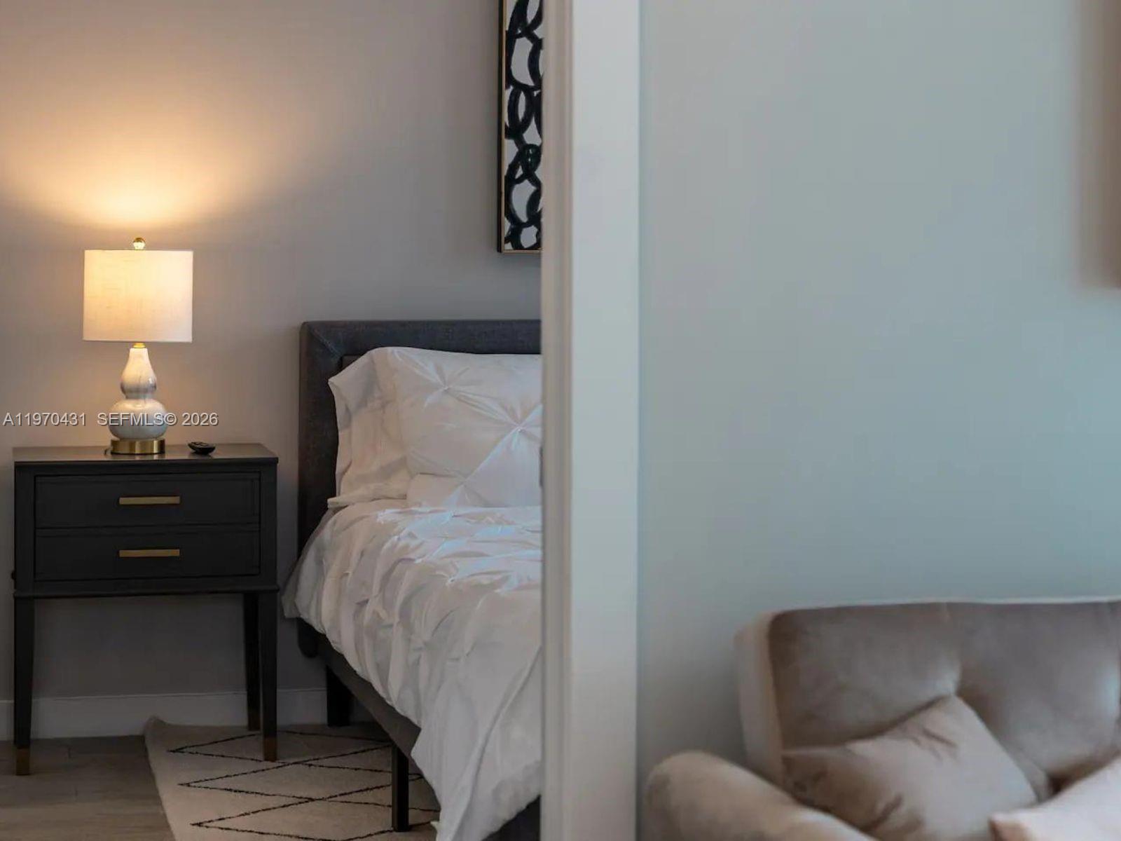 image 26 Edgewater14