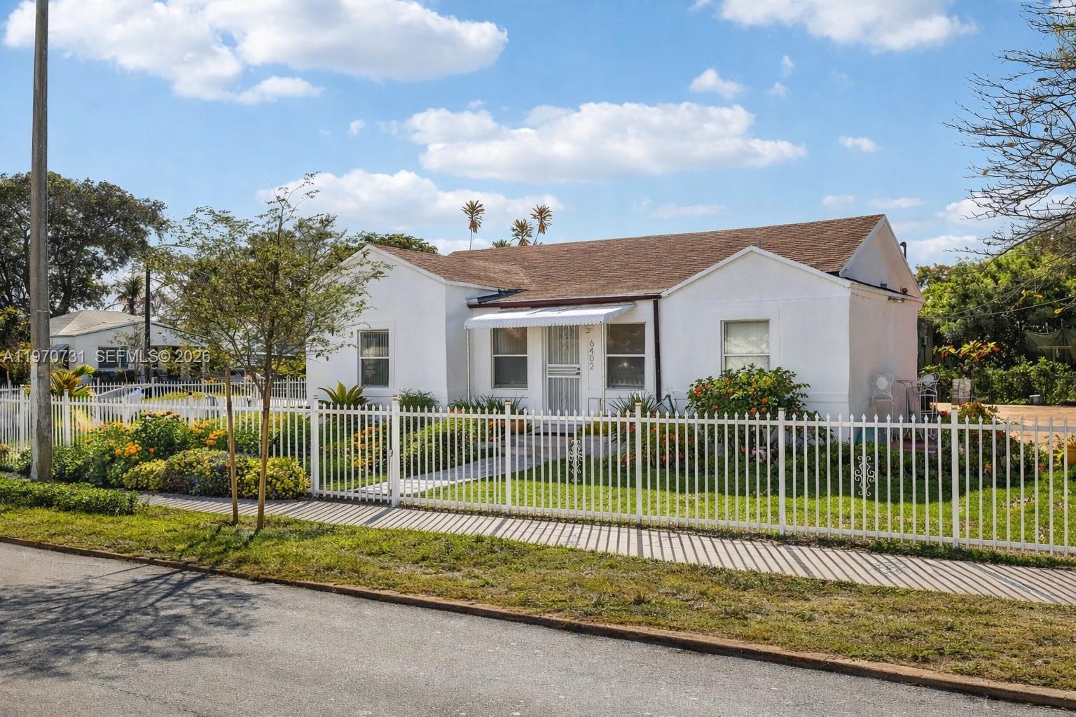 6402 NW 8th Ave Miami, FL 33150