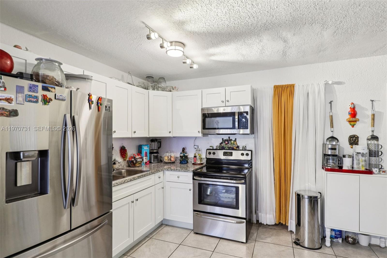 6402 NW 8th Ave Miami, FL 33150