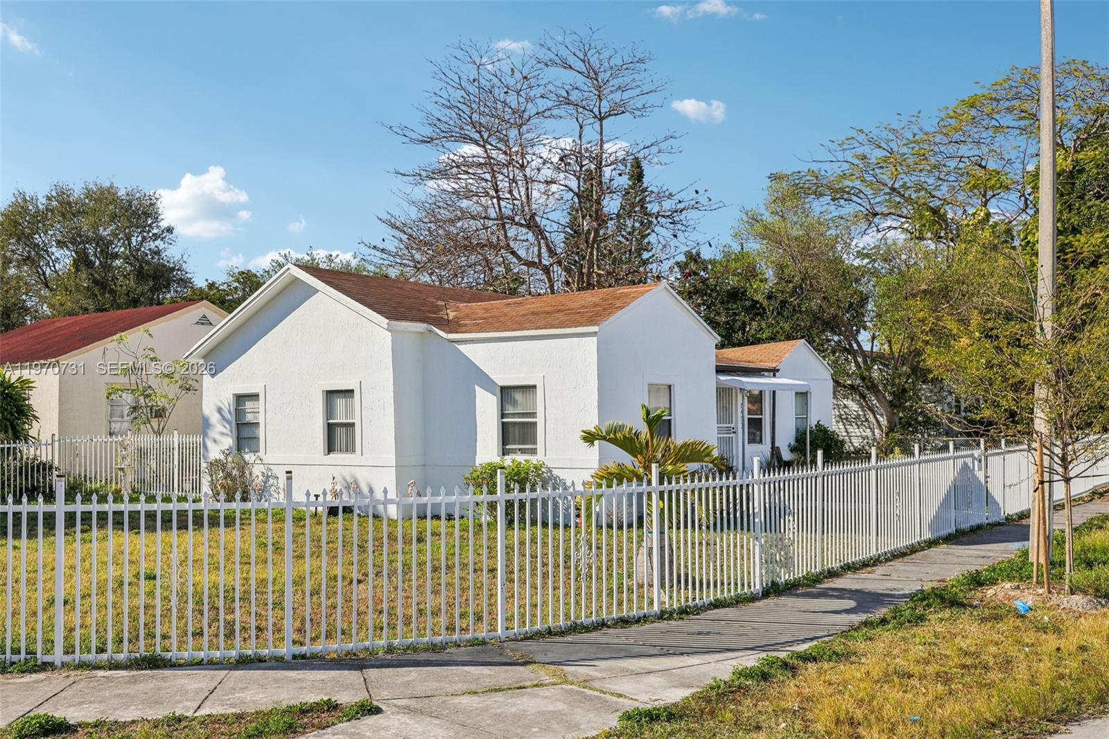 6402 NW 8th Ave Miami, FL 33150