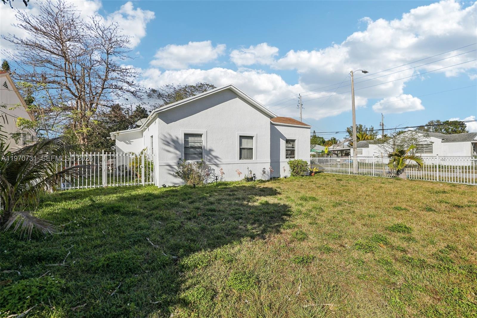 6402 NW 8th Ave Miami, FL 33150