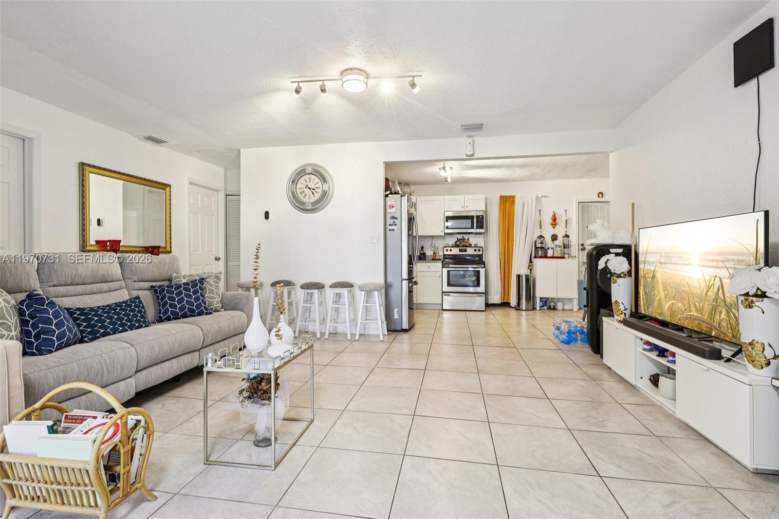 6402 NW 8th Ave Miami, FL 33150