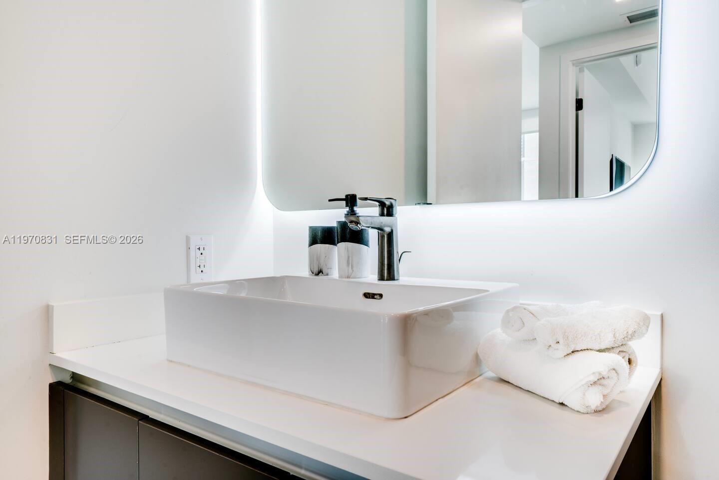 image Yotelpad Miami12