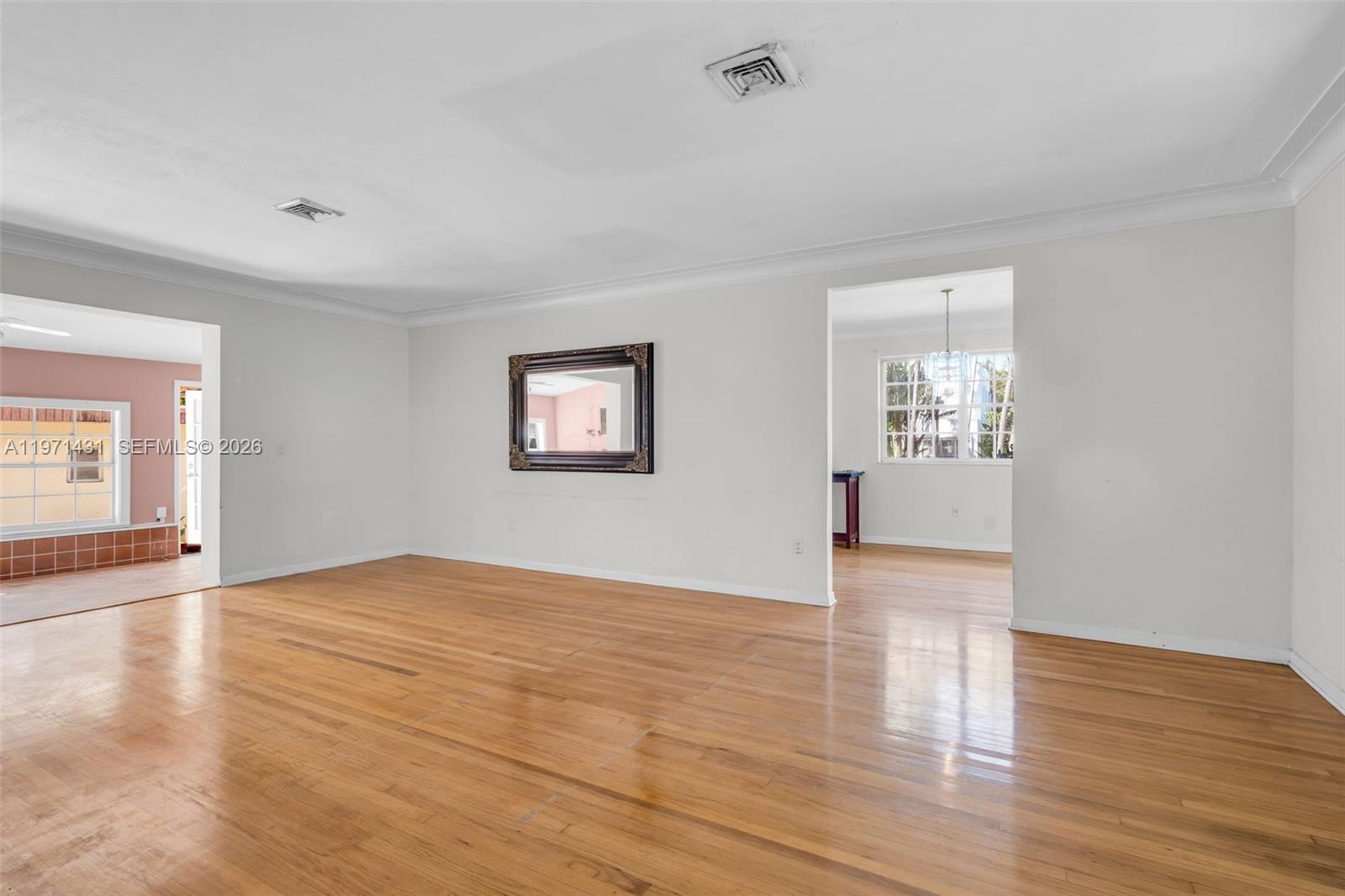 4582 Royal Palm Ave Miami Beach, FL 33140