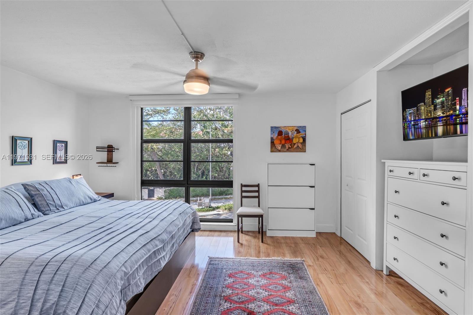 100 Ocean Ln Dr #301 Key Biscayne, FL 33149