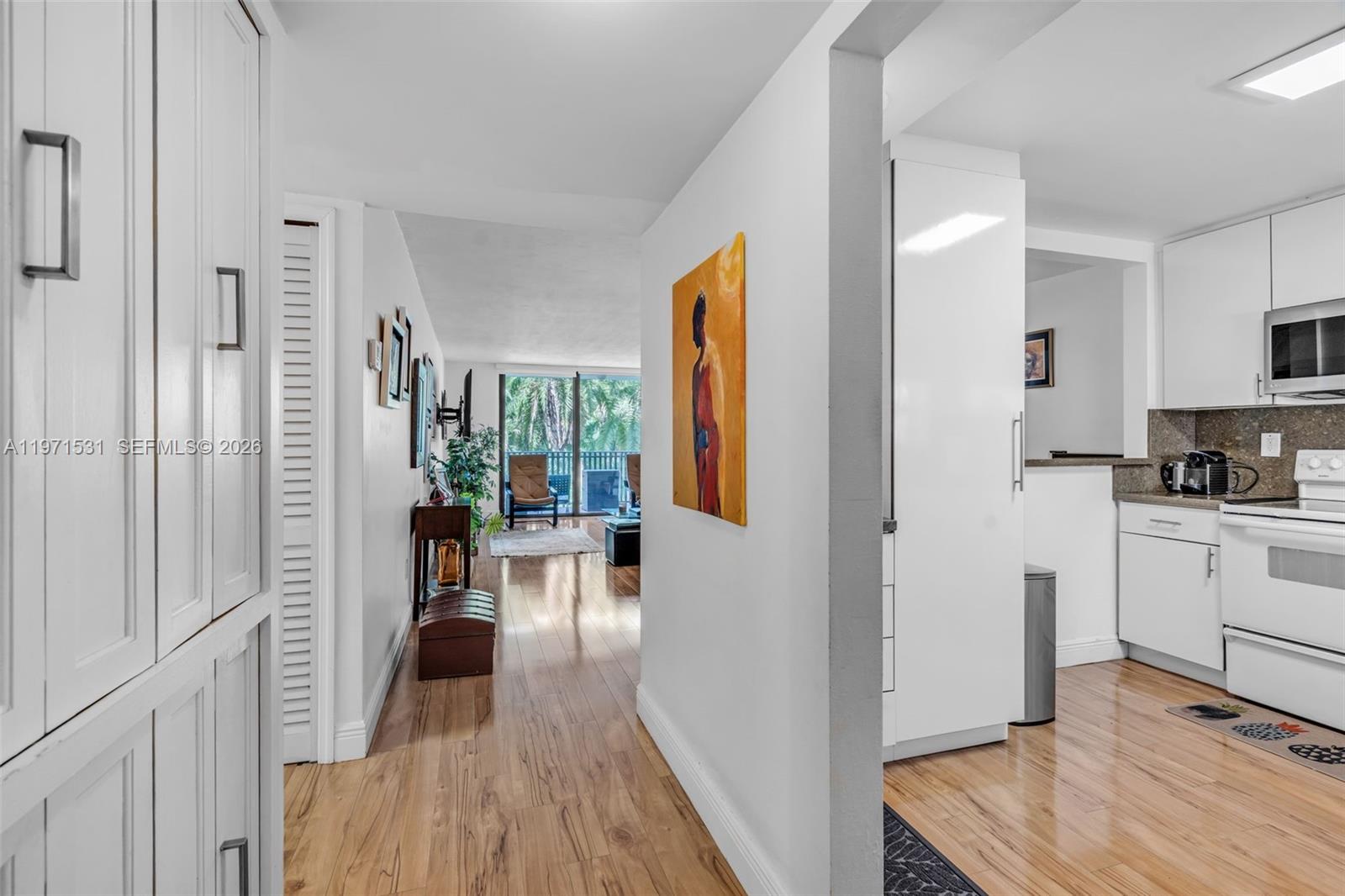 100 Ocean Ln Dr #301 Key Biscayne, FL 33149