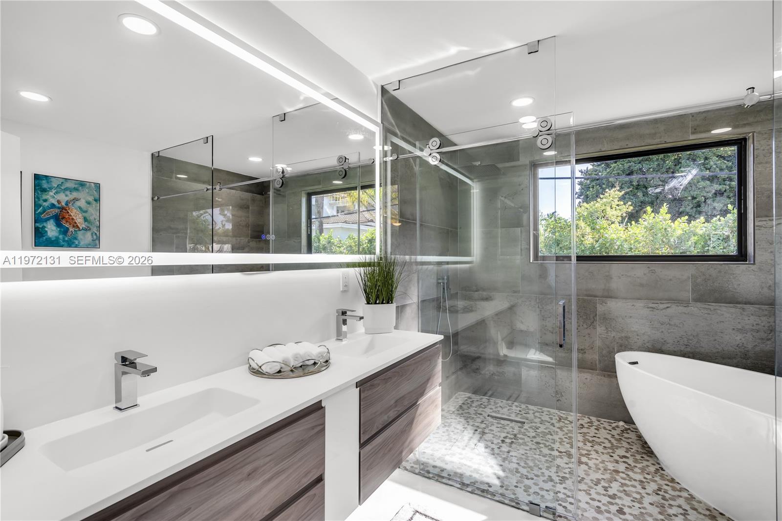 348 NE 117th St Miami, FL 33161