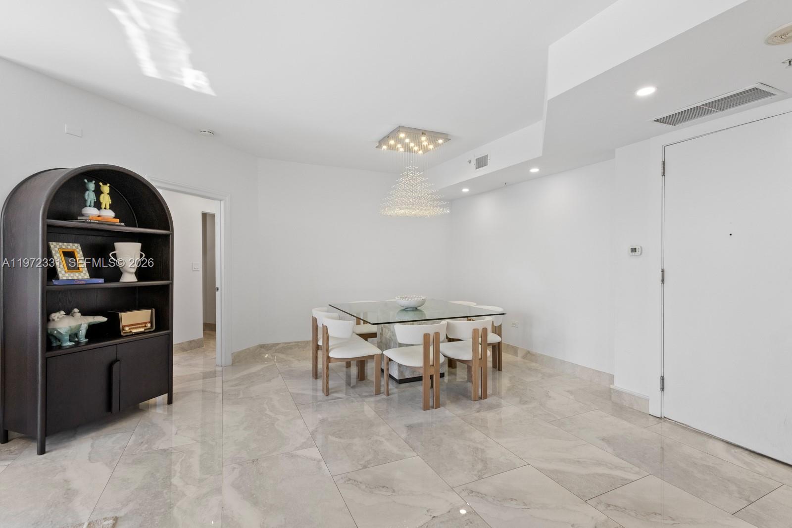 888 W Brickell Key Dr #1200 Miami, FL 33131