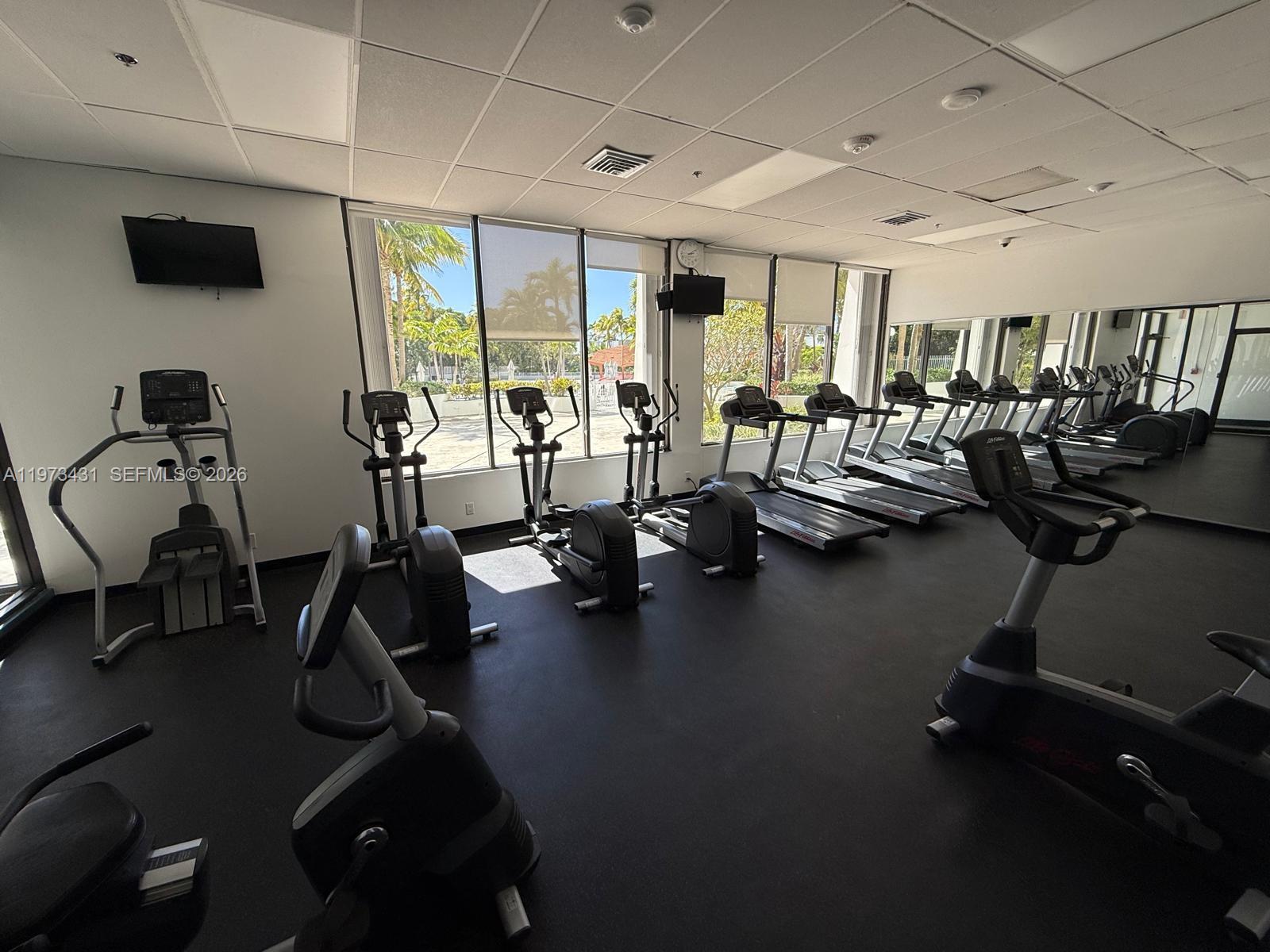 image Arlen House East19