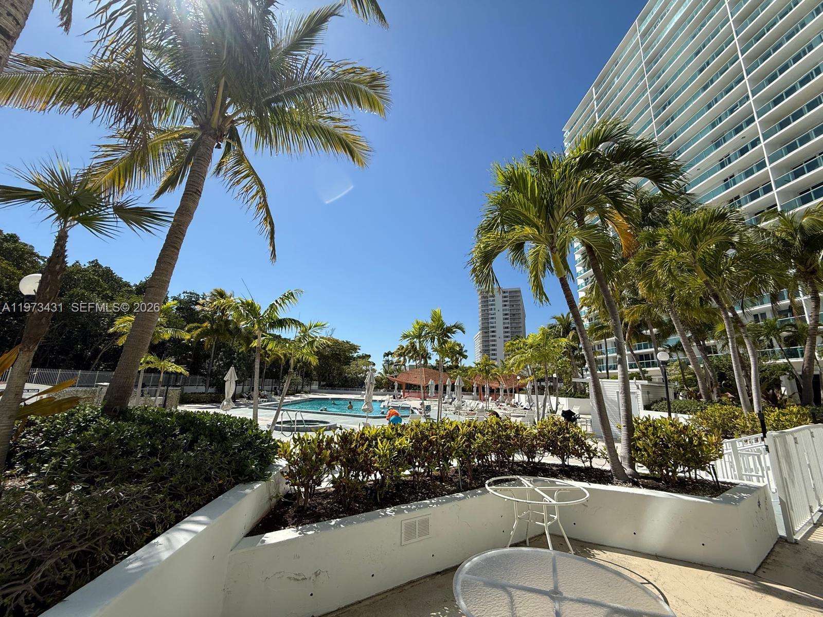 image Arlen House East21