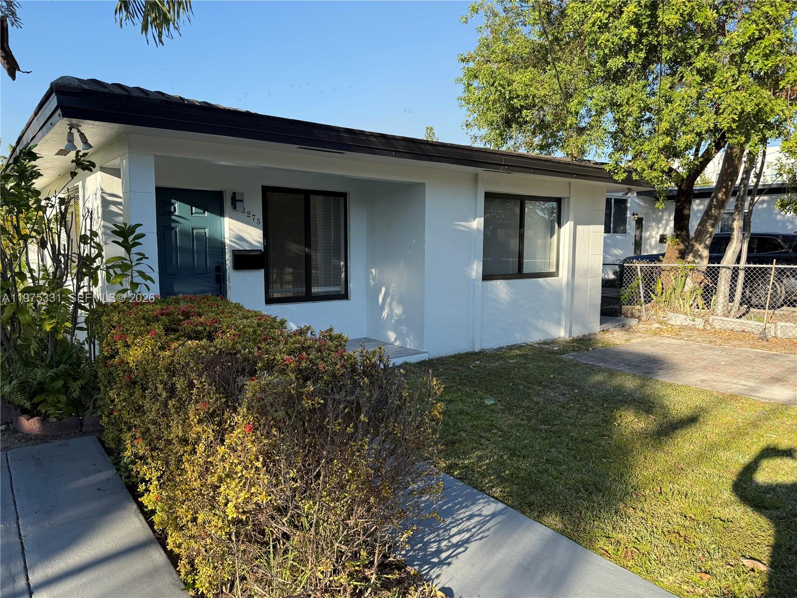 3275 SW 27th St #3275