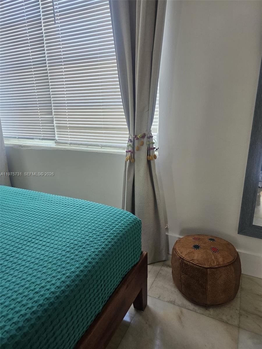 801 8th St #201 Miami Beach, FL 33139