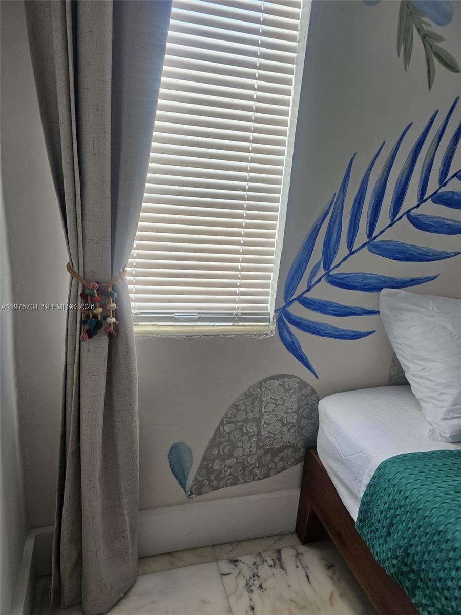 801 8th St #201 Miami Beach, FL 33139