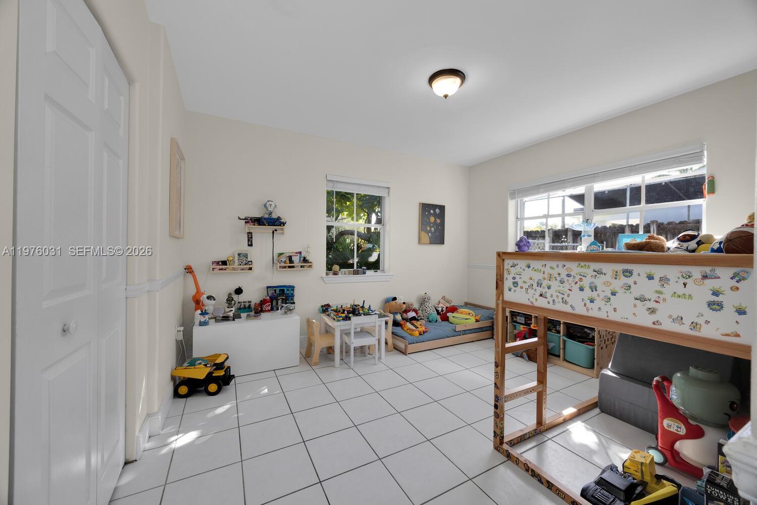 8230 SW 63rd Pl Miami, FL 33143