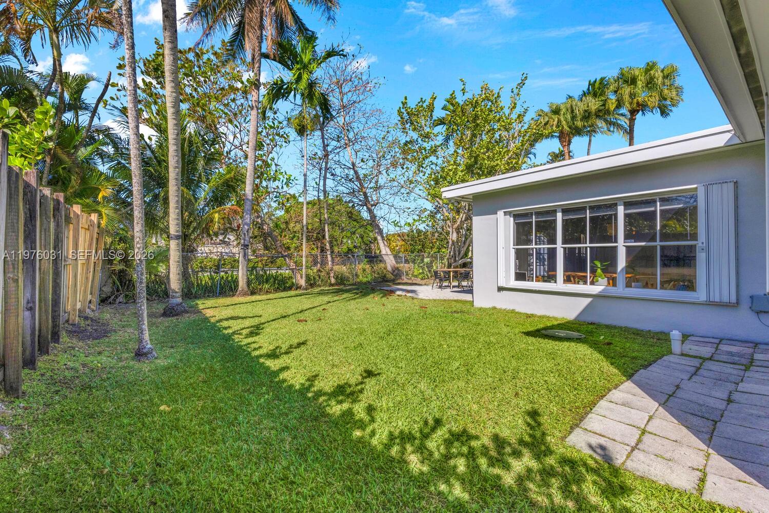 8230 SW 63rd Pl Miami, FL 33143