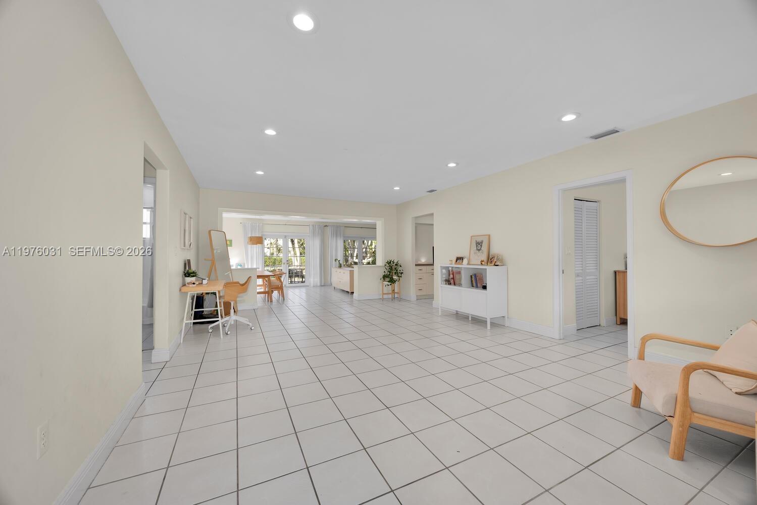 8230 SW 63rd Pl Miami, FL 33143