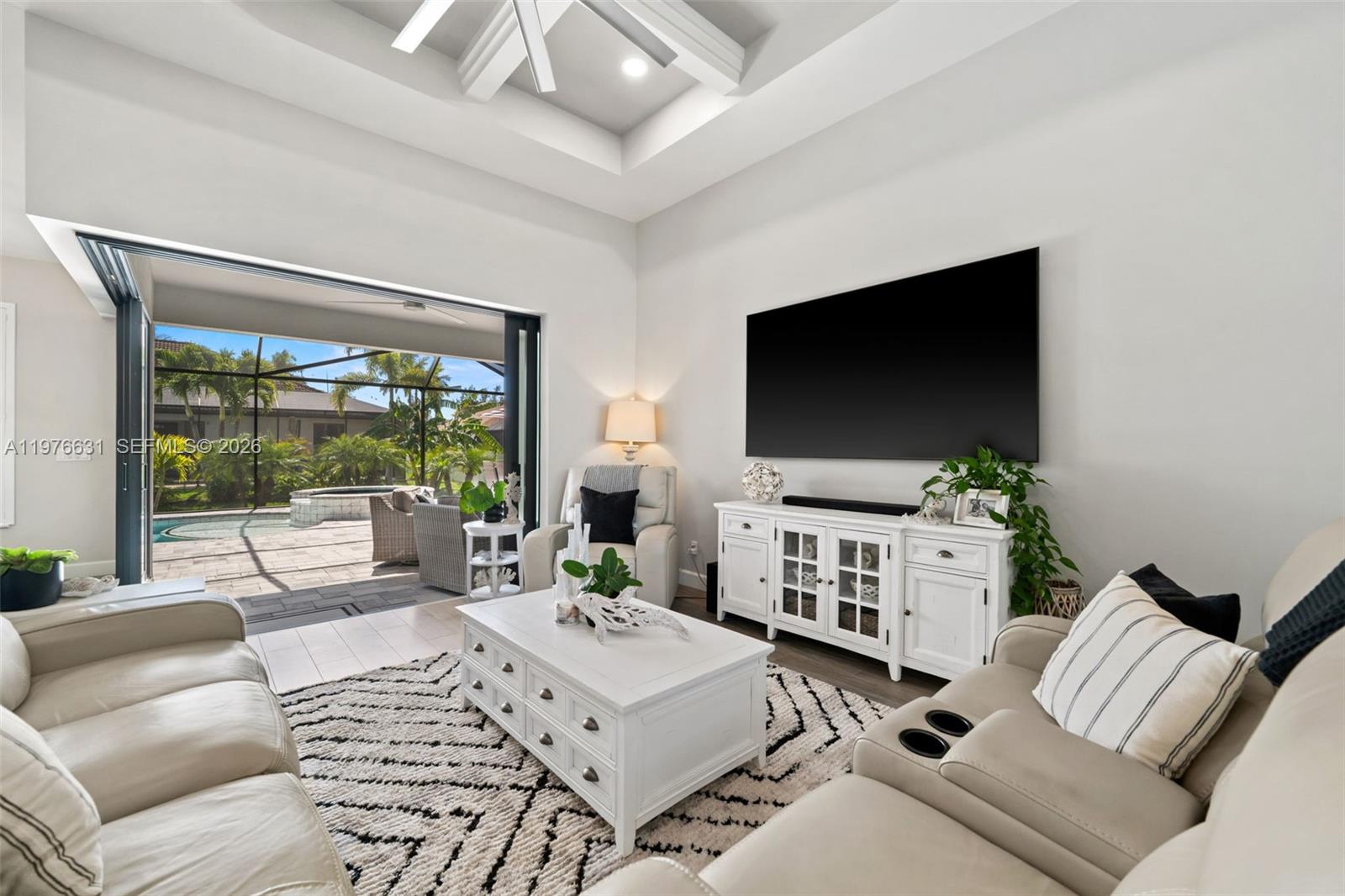 2926 Miracle Pkwy Cape Coral, FL 33914