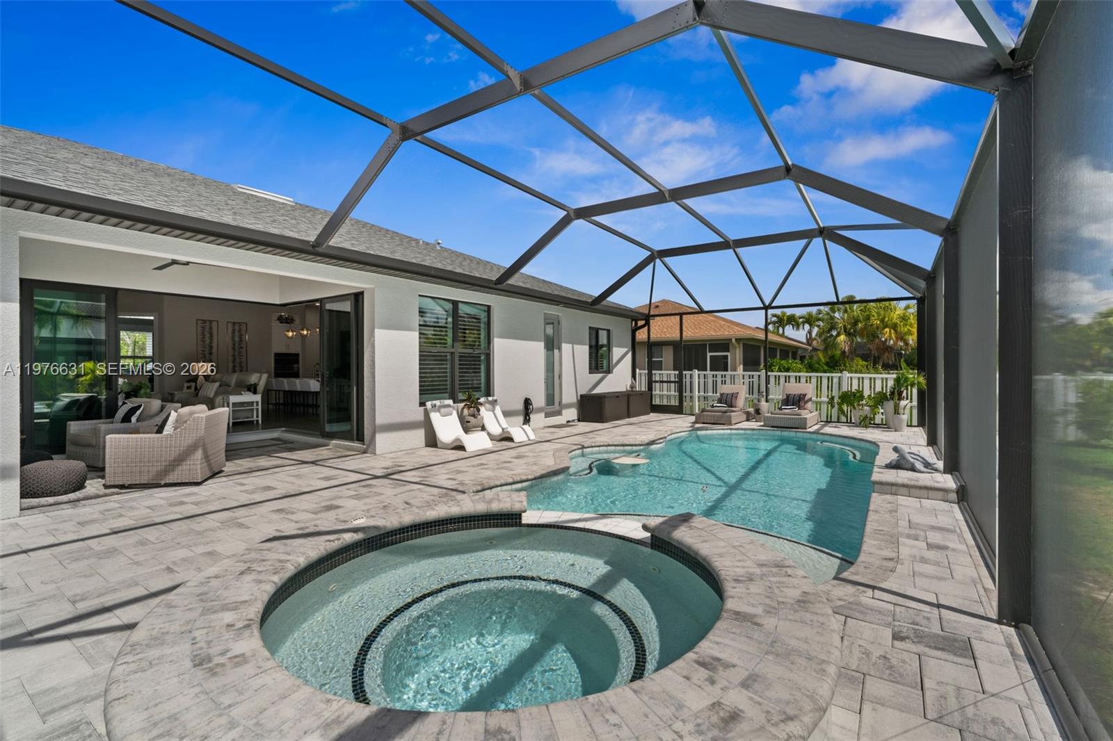 2926 Miracle Pkwy Cape Coral, FL 33914