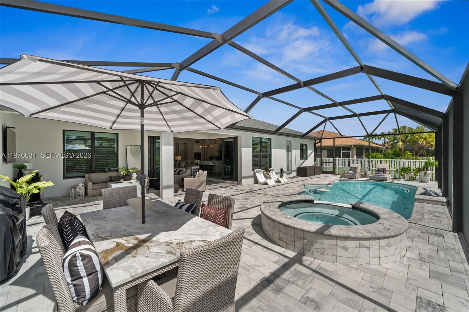 2926 Miracle Pkwy Cape Coral, FL 33914