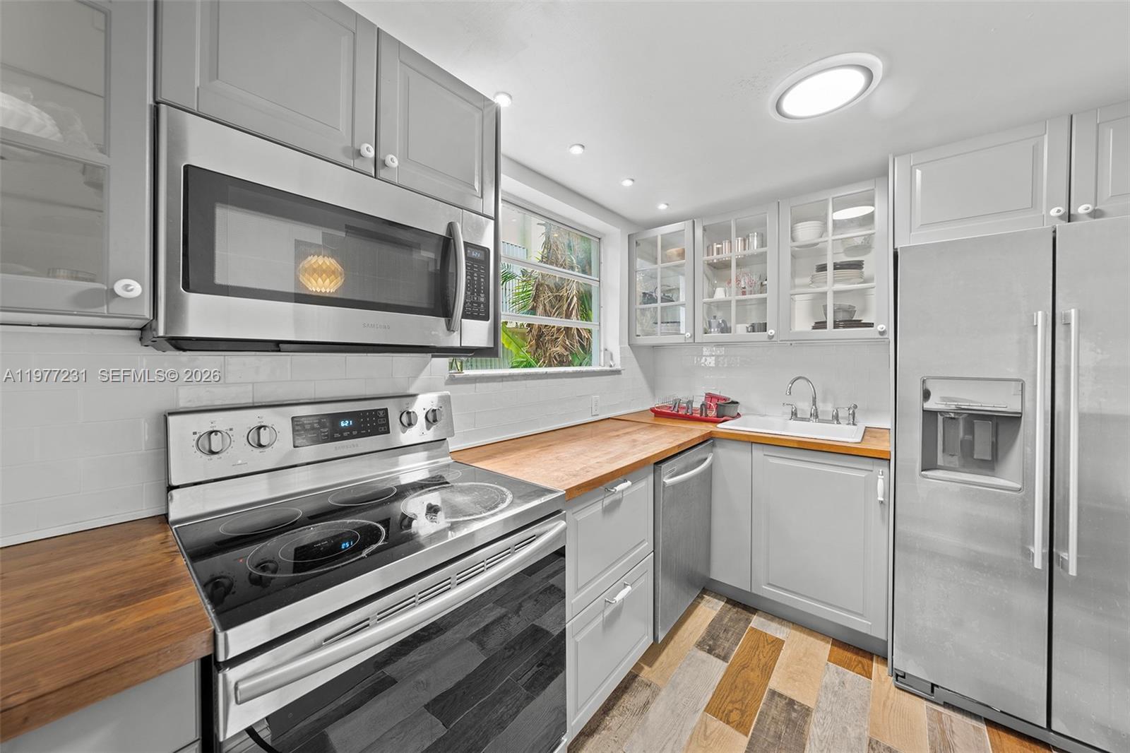 1211 Pennsylvania Ave #A1 Miami Beach, FL 33139