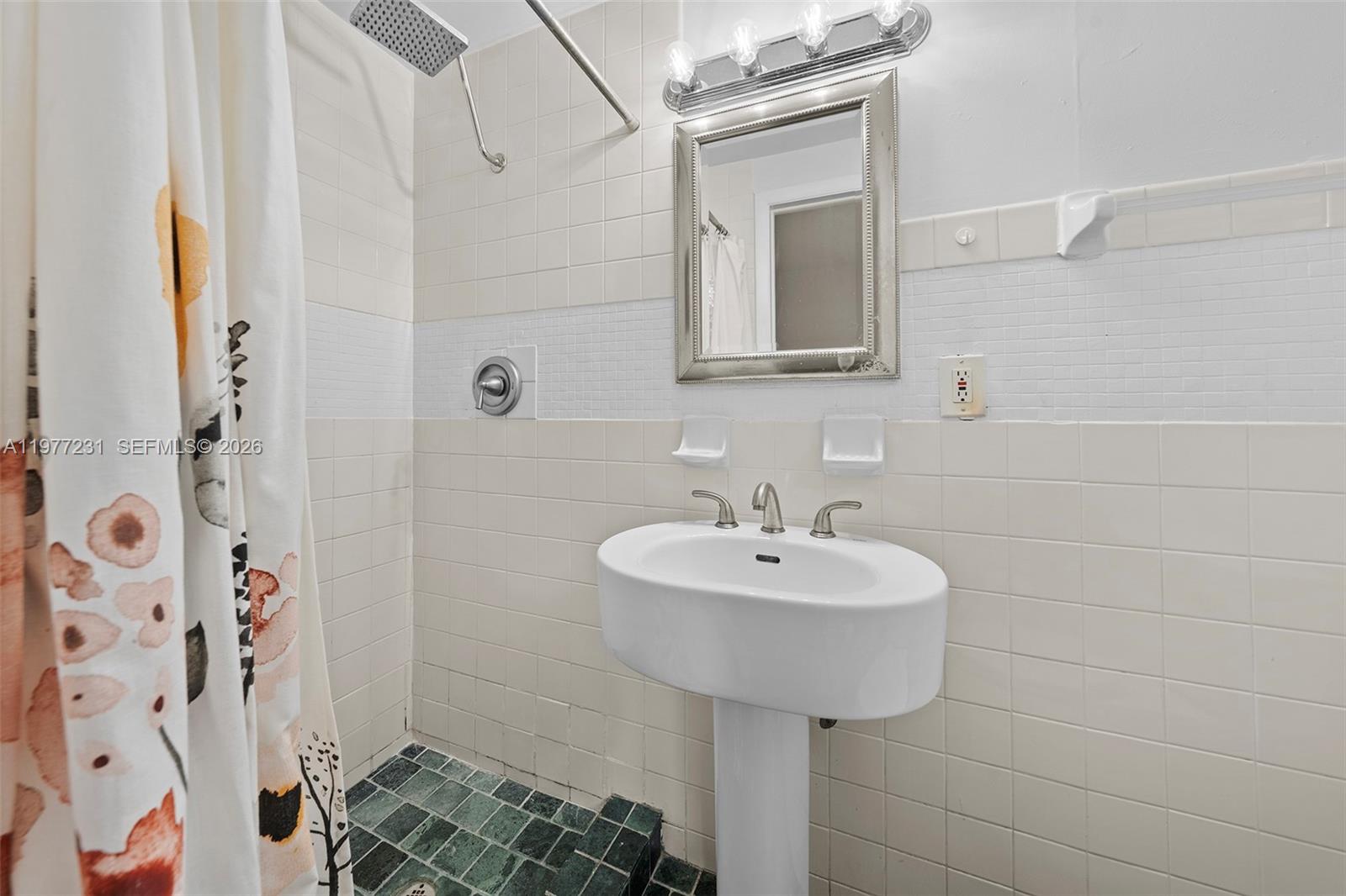 1211 Pennsylvania Ave #A1 Miami Beach, FL 33139