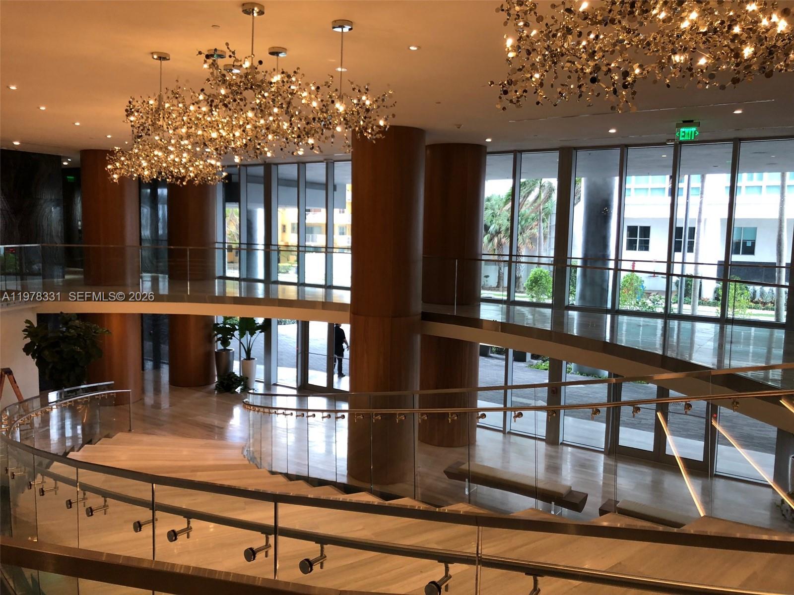 488 NE 18th St #2302 Miami, FL 33132