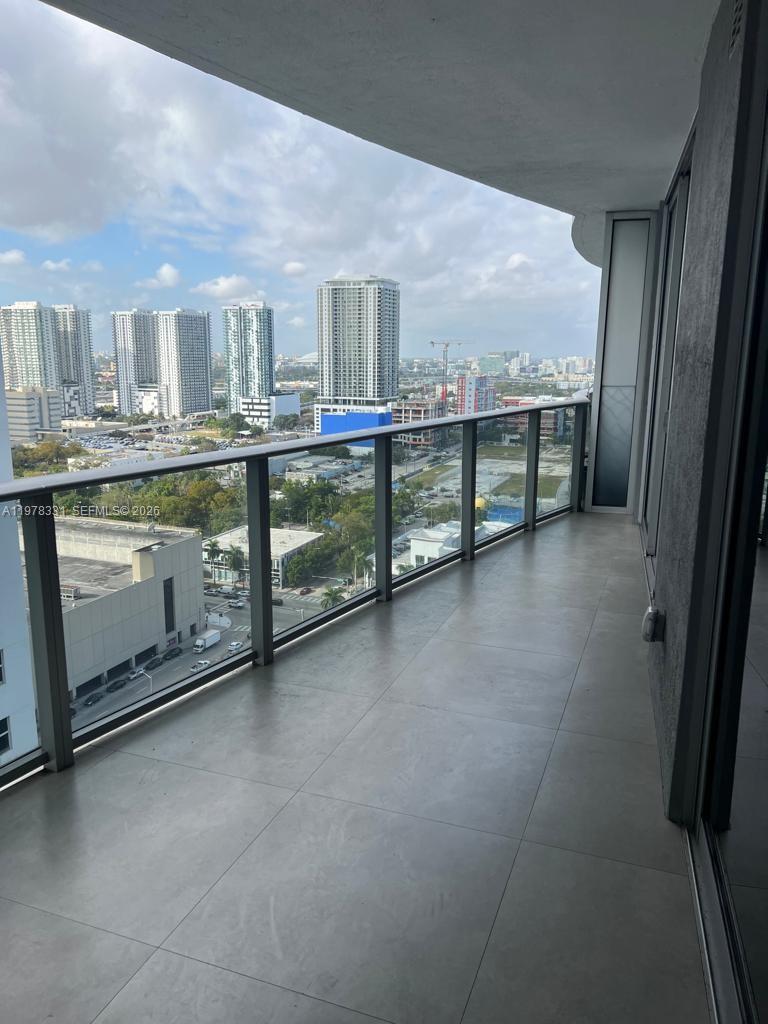 488 NE 18th St #2302 Miami, FL 33132