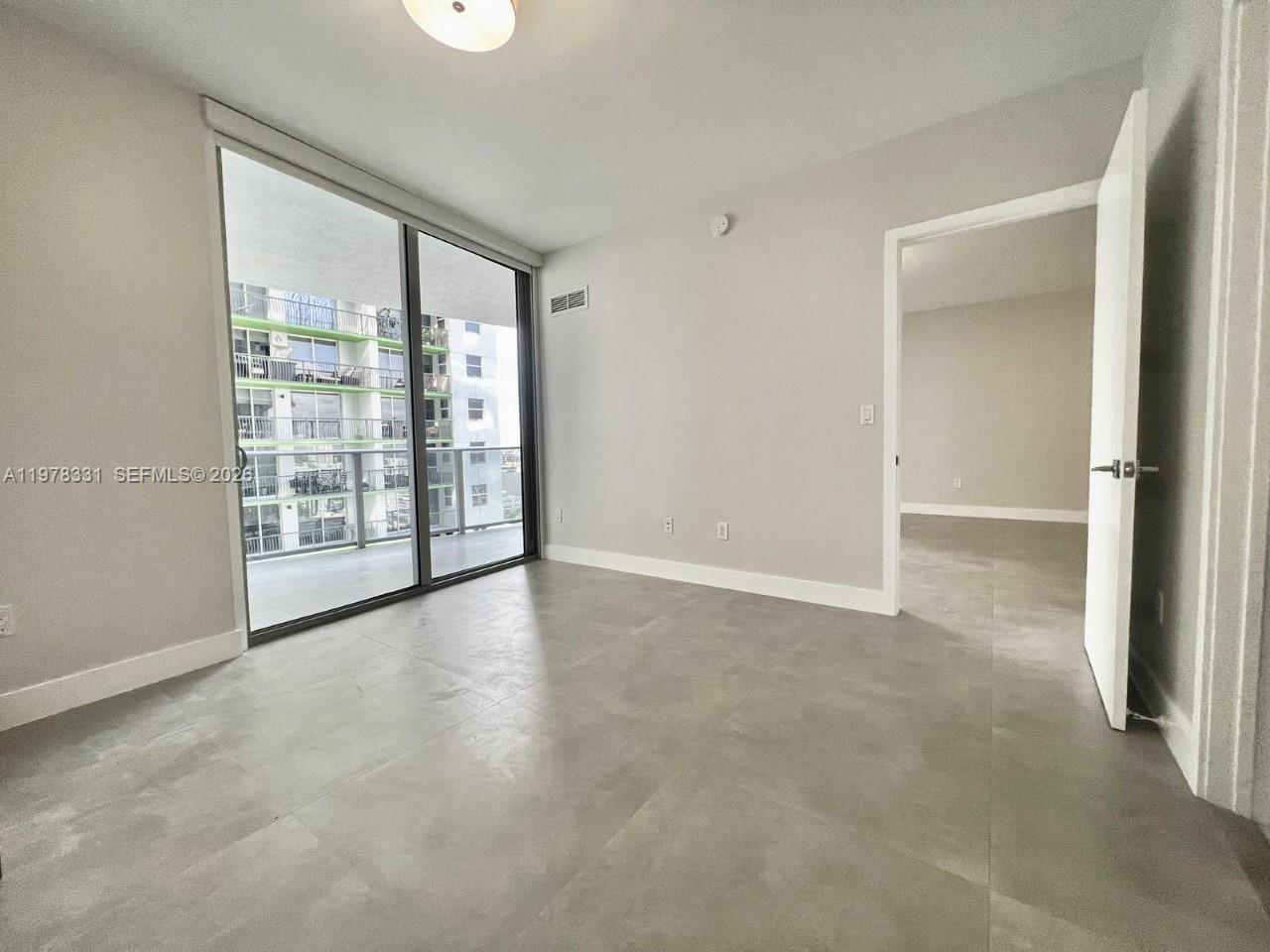 488 NE 18th St #2302 Miami, FL 33132