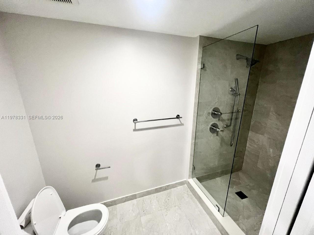 488 NE 18th St #2302 Miami, FL 33132