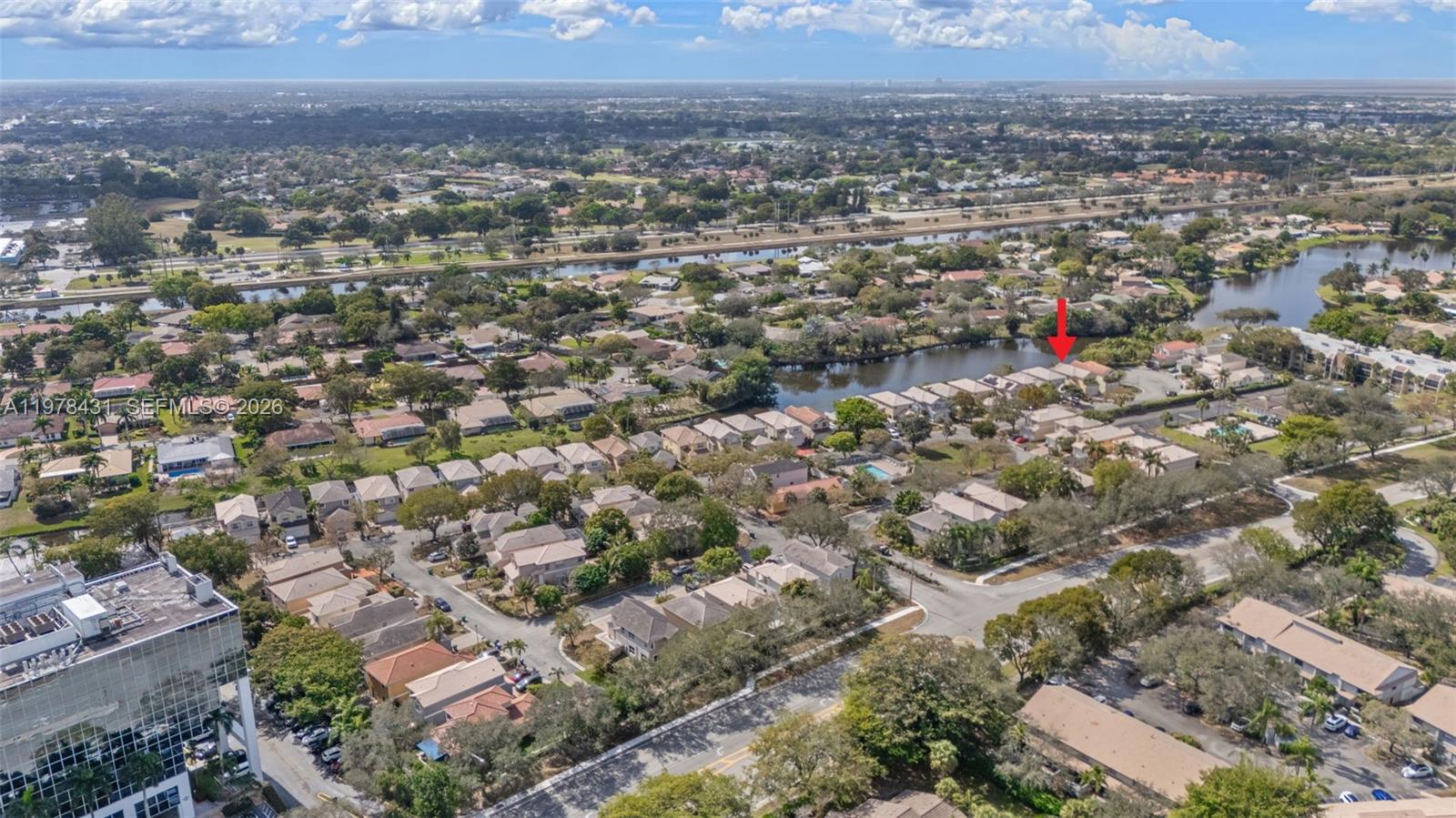 9838 NW 1st Mnr Coral Springs, FL 33071