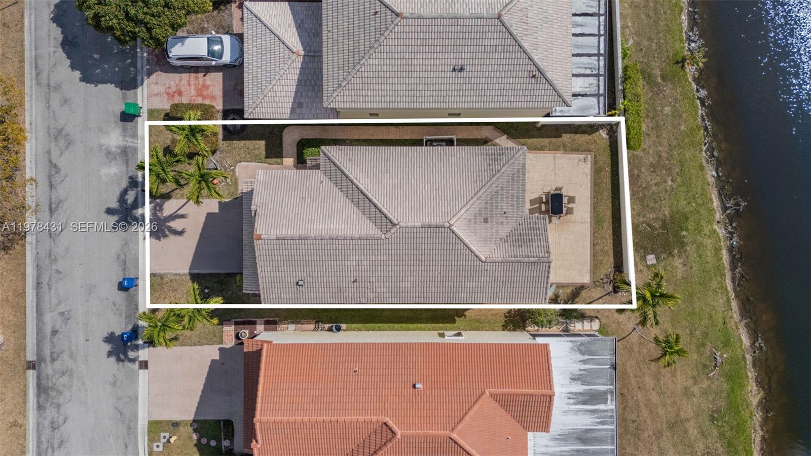 9838 NW 1st Mnr Coral Springs, FL 33071