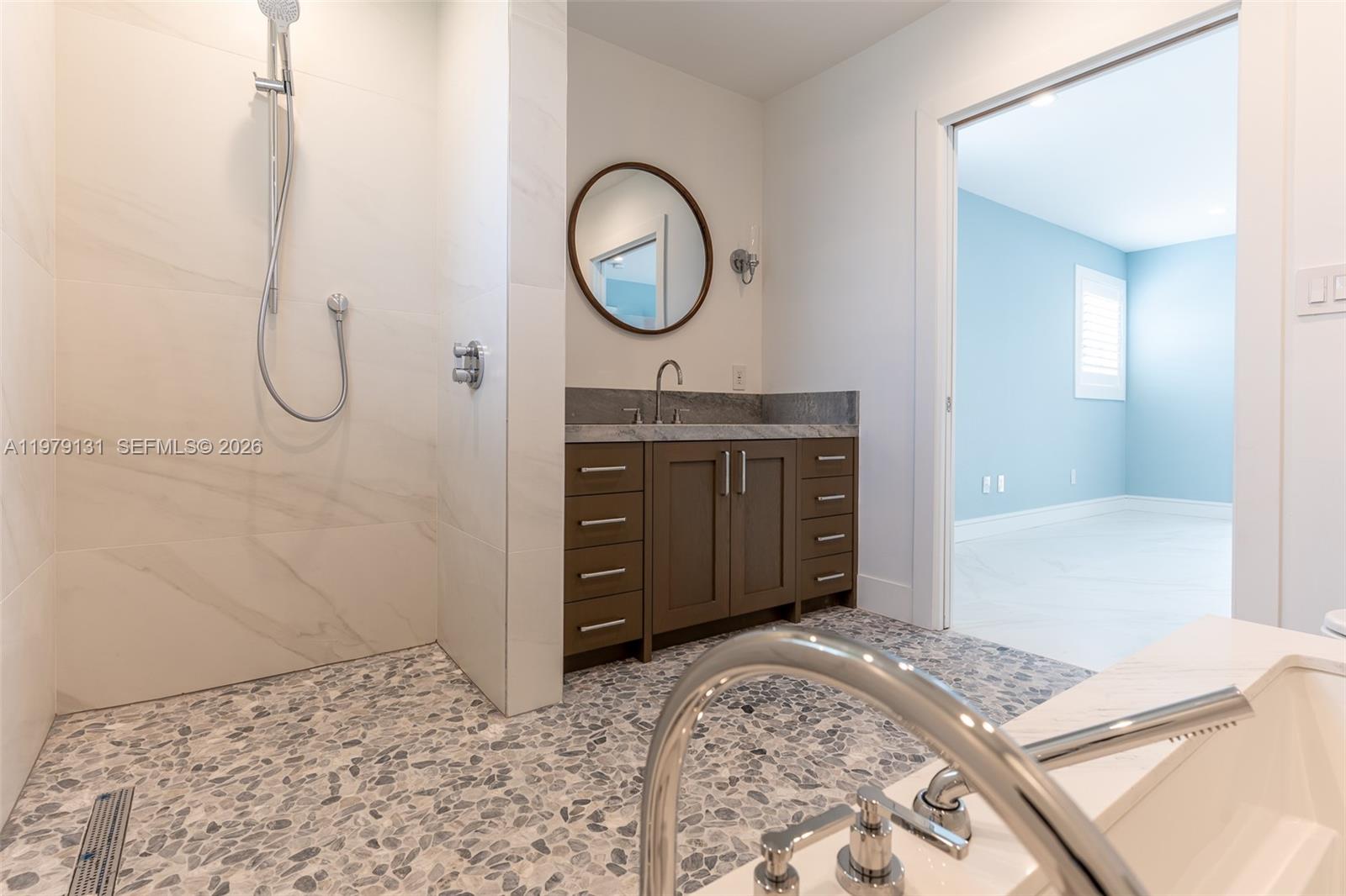 Undisclosed Address Palmetto Bay, FL 33158