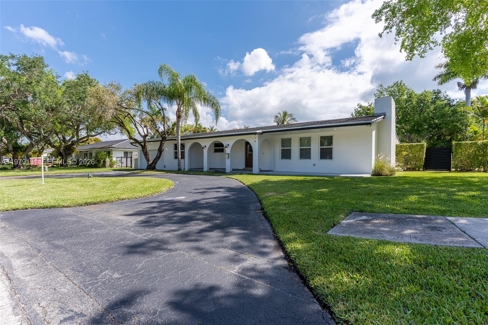 Undisclosed Address Palmetto Bay, FL 33158