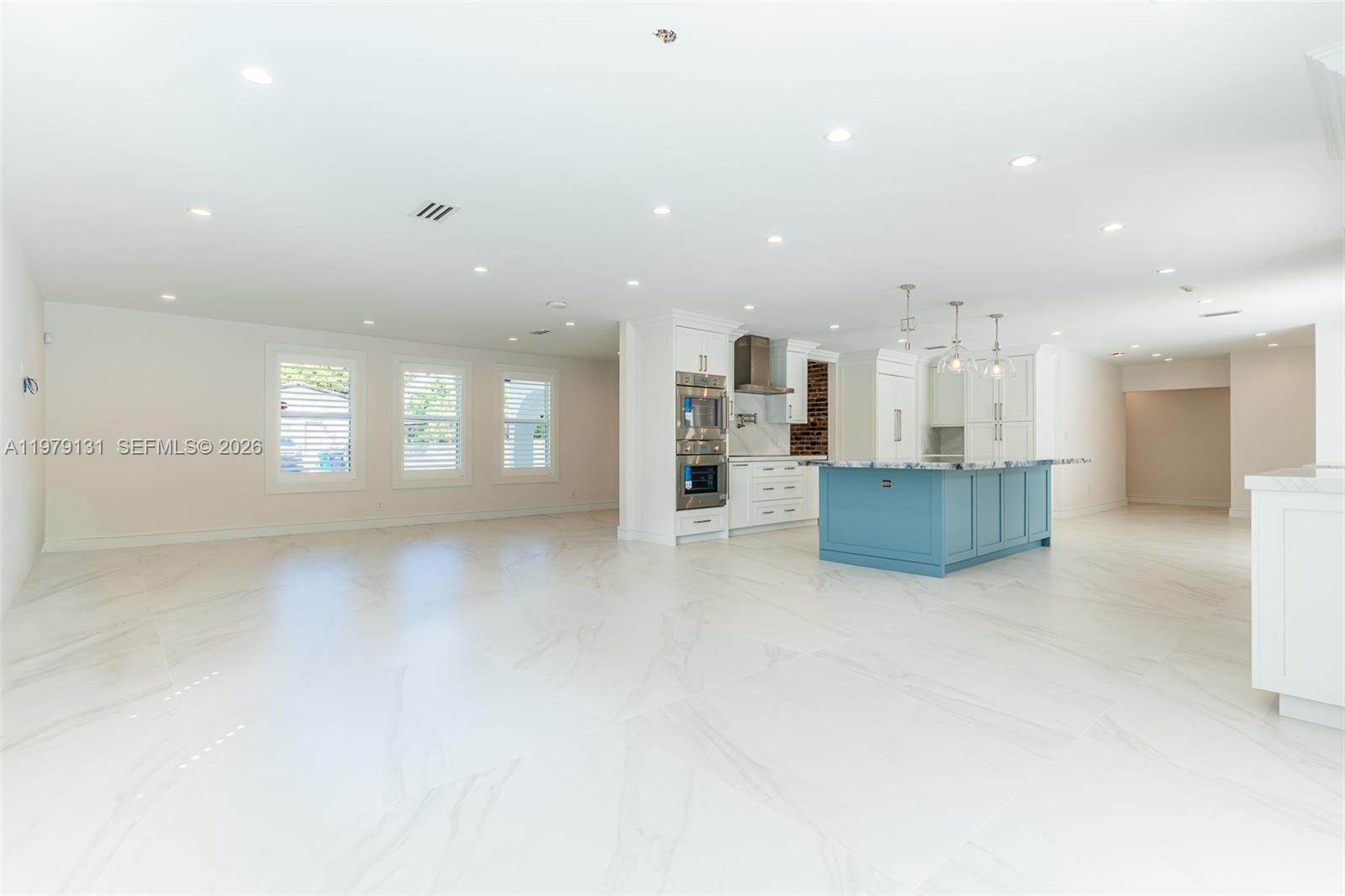 Undisclosed Address Palmetto Bay, FL 33158