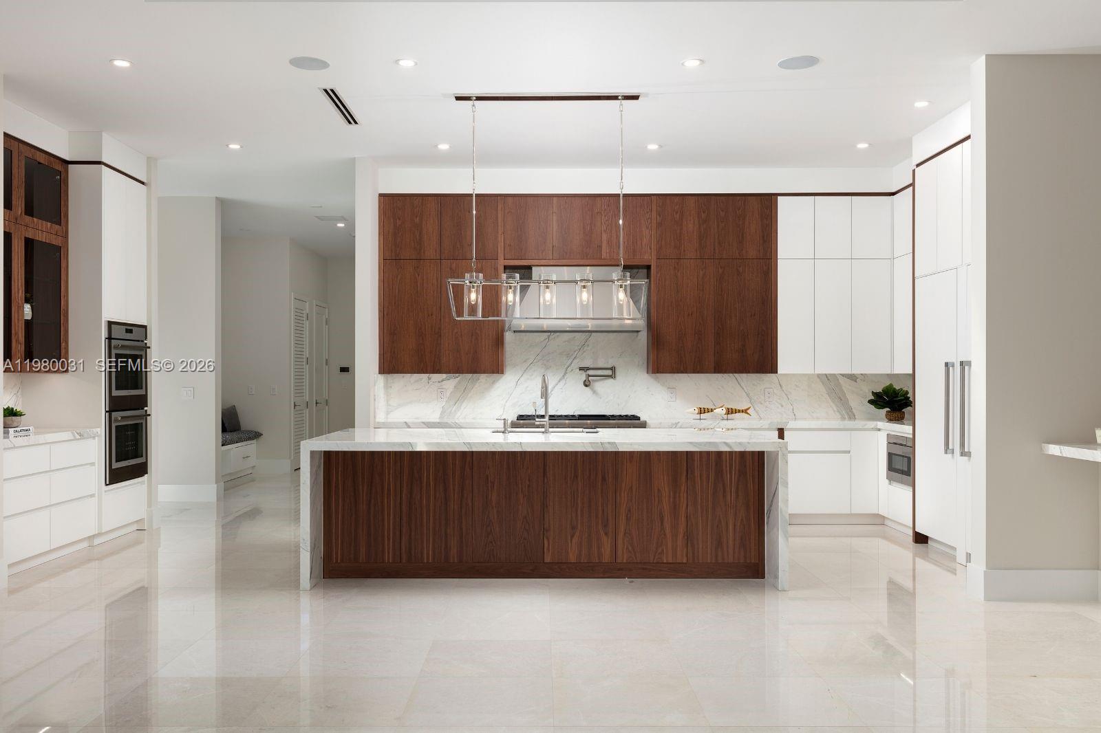 6065 SW 109th St Pinecrest, FL 33156