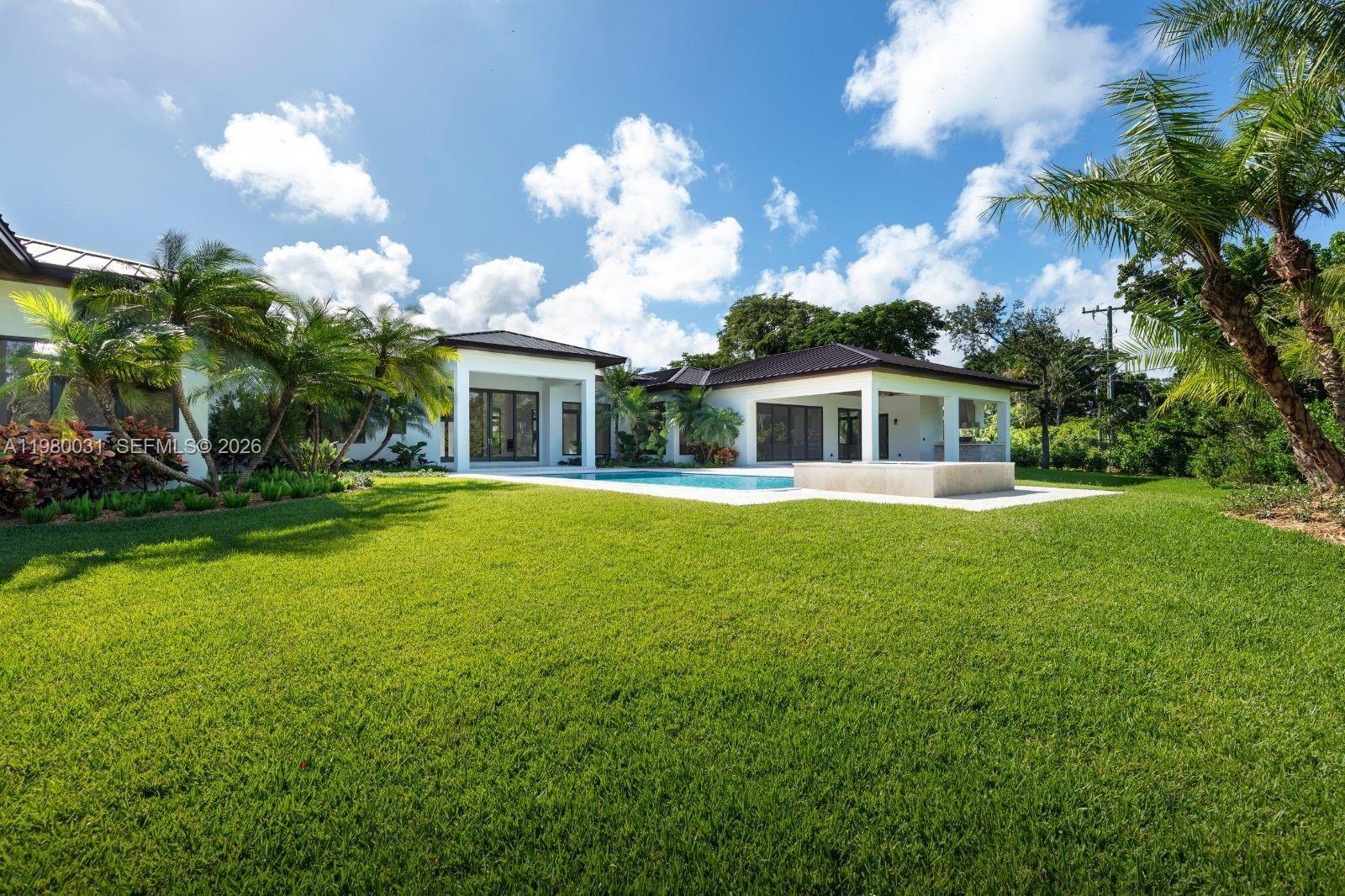 6065 SW 109th St Pinecrest, FL 33156