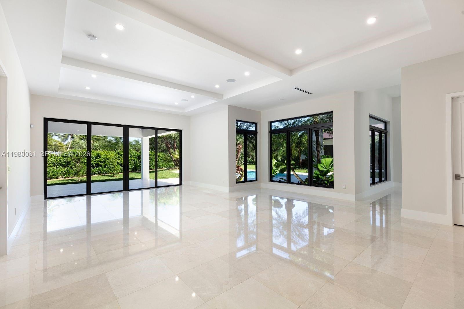 6065 SW 109th St Pinecrest, FL 33156