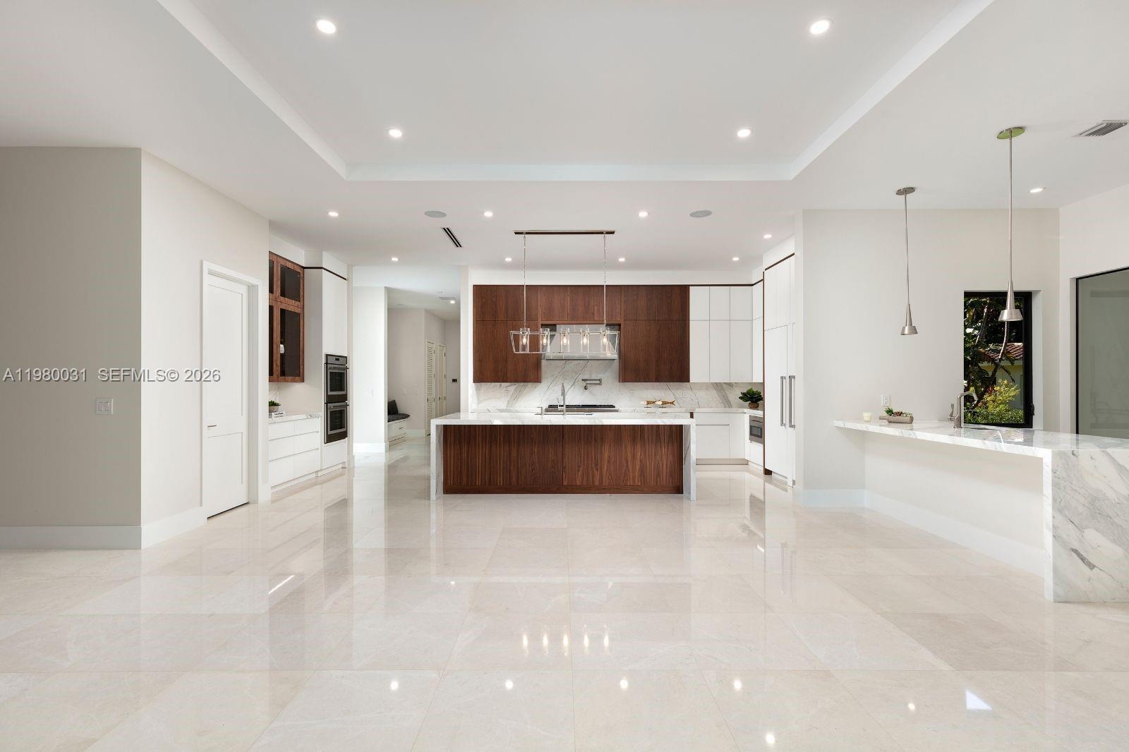 6065 SW 109th St Pinecrest, FL 33156