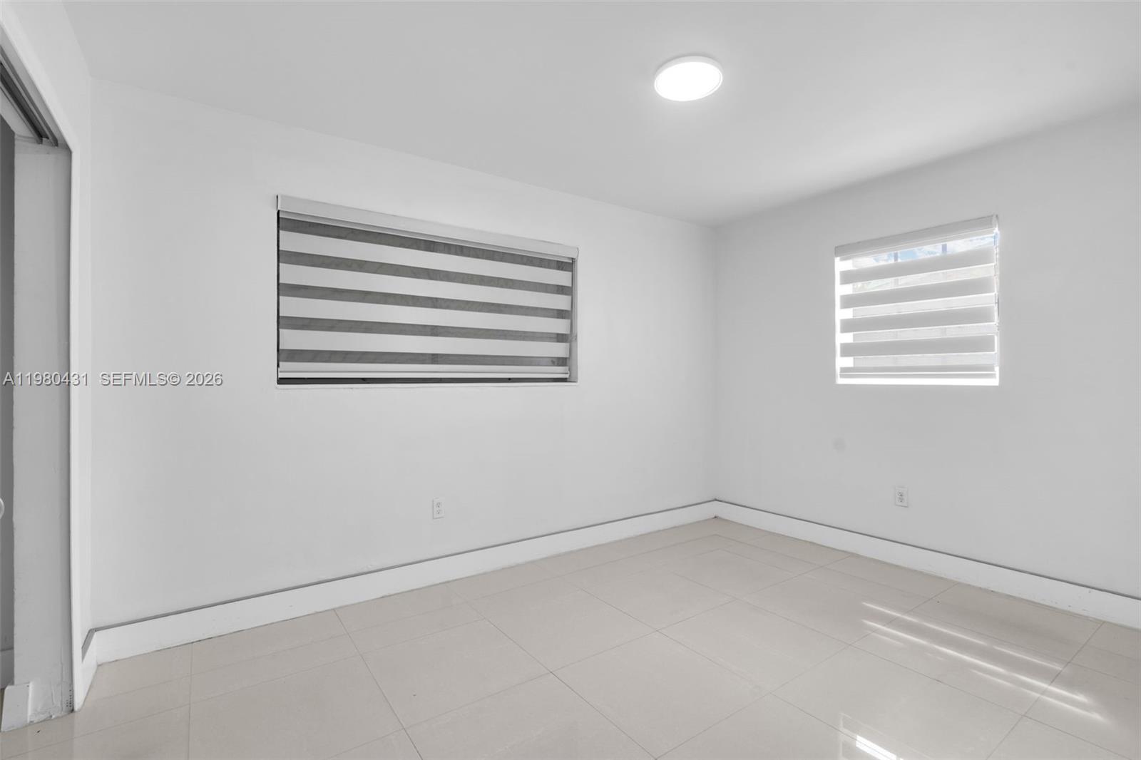 1210 N 71st Ave Hollywood, FL 33024