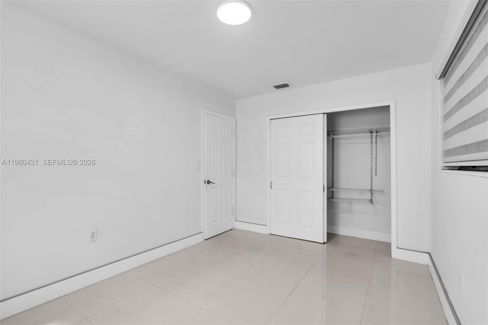 1210 N 71st Ave Hollywood, FL 33024