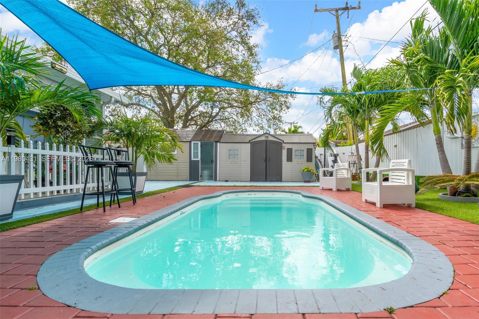 1210 N 71st Ave Hollywood, FL 33024