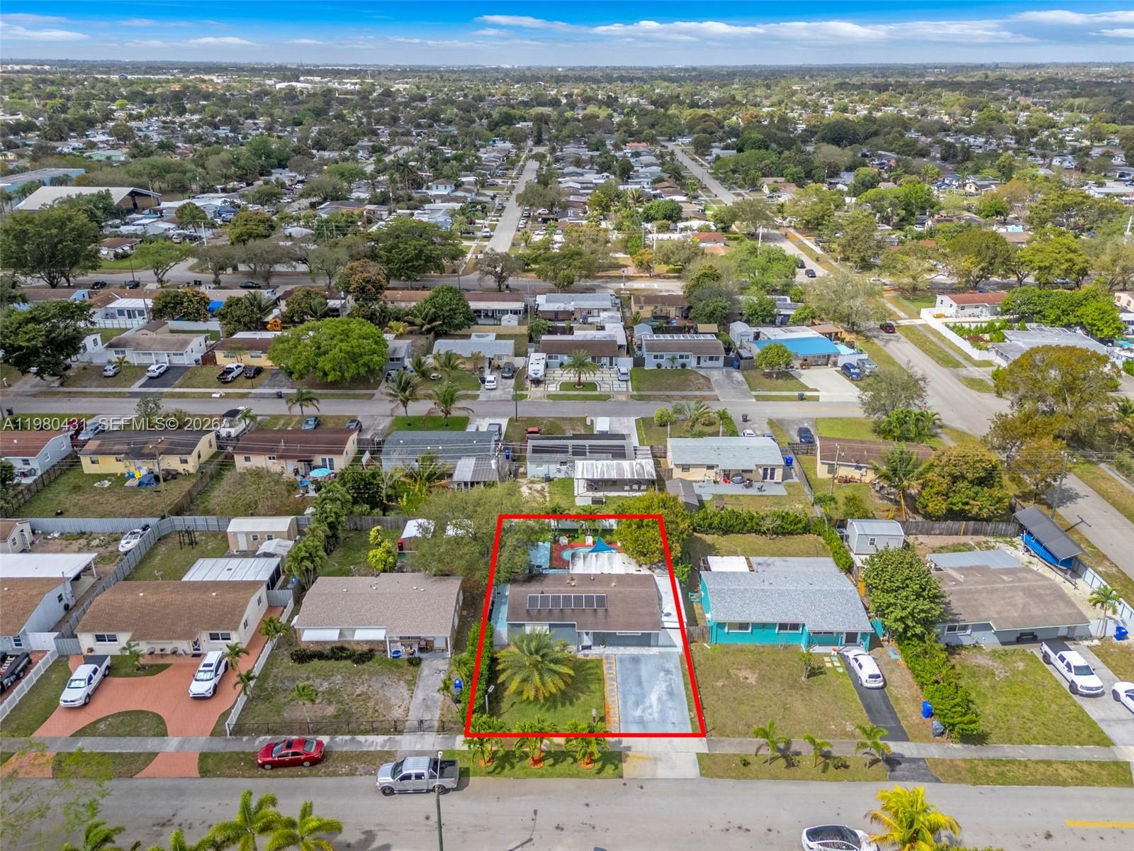 1210 N 71st Ave Hollywood, FL 33024