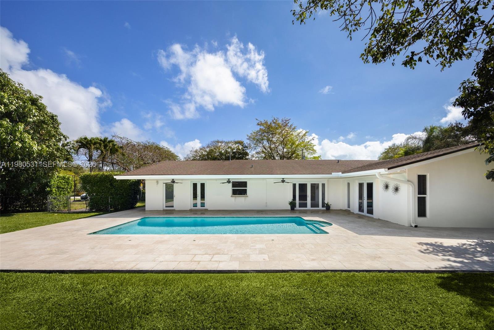 15700 SW 77th Ct Palmetto Bay, FL 33157