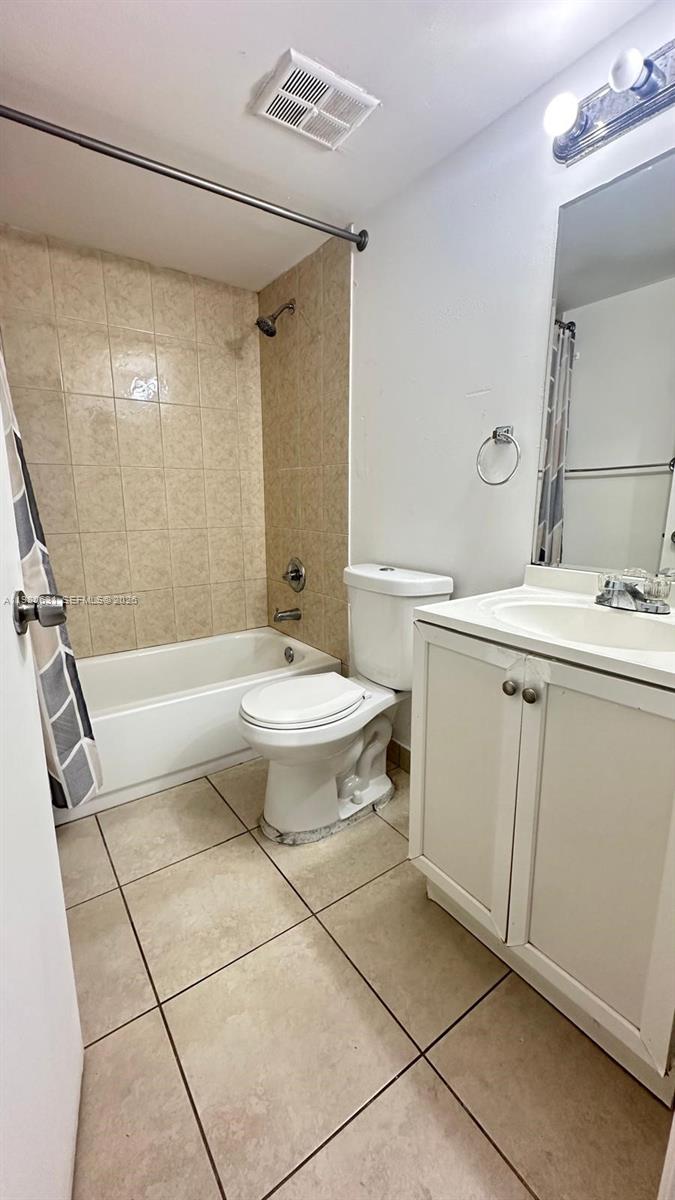 7125 NW 186th St #B110 Hialeah, FL 33015