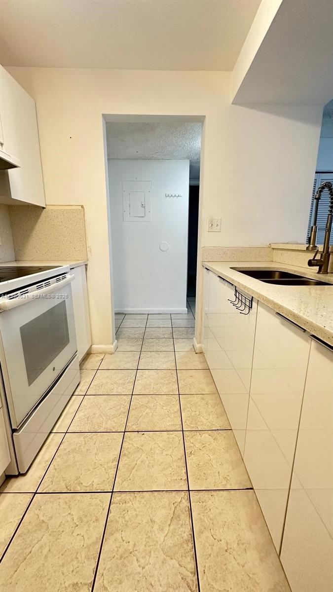 7125 NW 186th St #B110 Hialeah, FL 33015