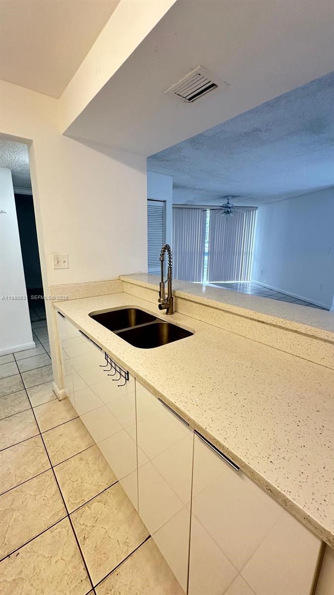 7125 NW 186th St #B110 Hialeah, FL 33015