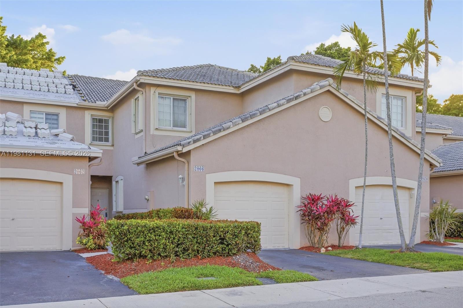 2066 Madeira Dr #2066