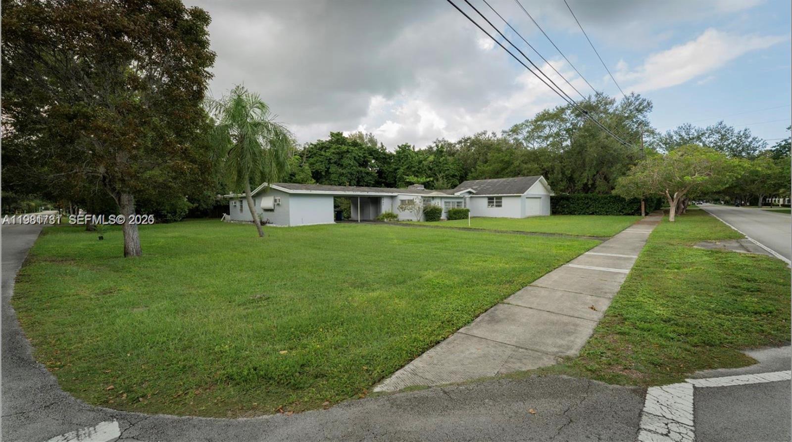 8045 SW 128th St Pinecrest, FL 33156