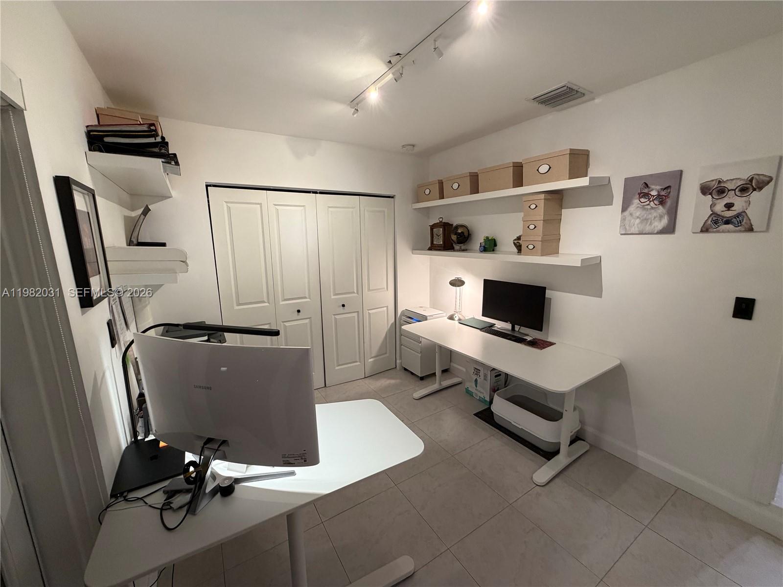 930 NW 145th Ter Miami, FL 33168