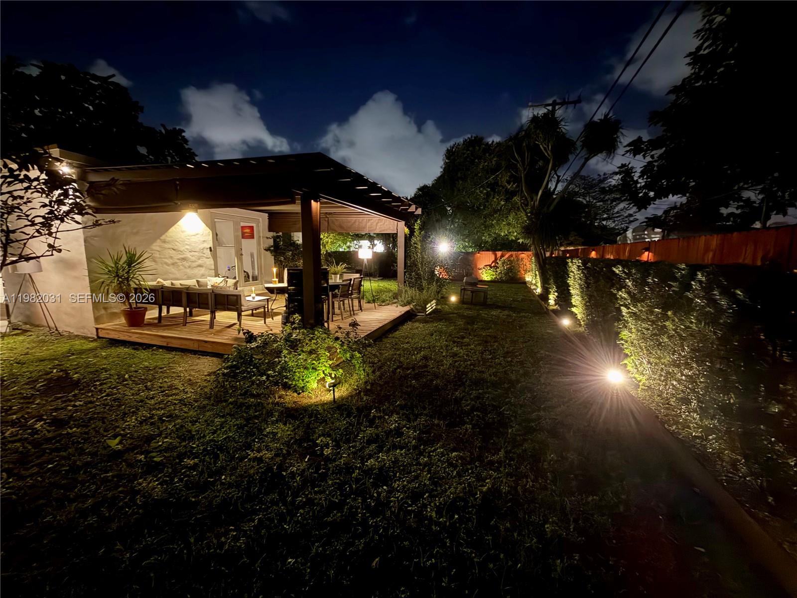 930 NW 145th Ter Miami, FL 33168